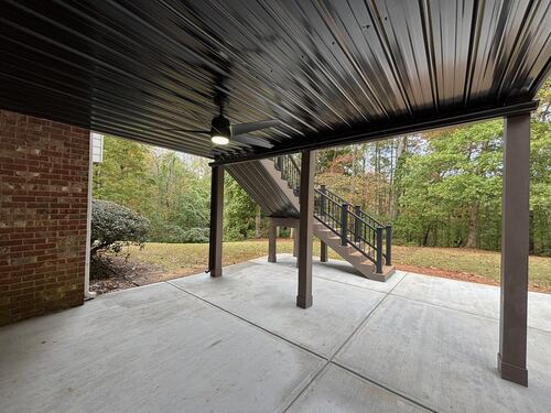 Covered structure by Arzabe Construction